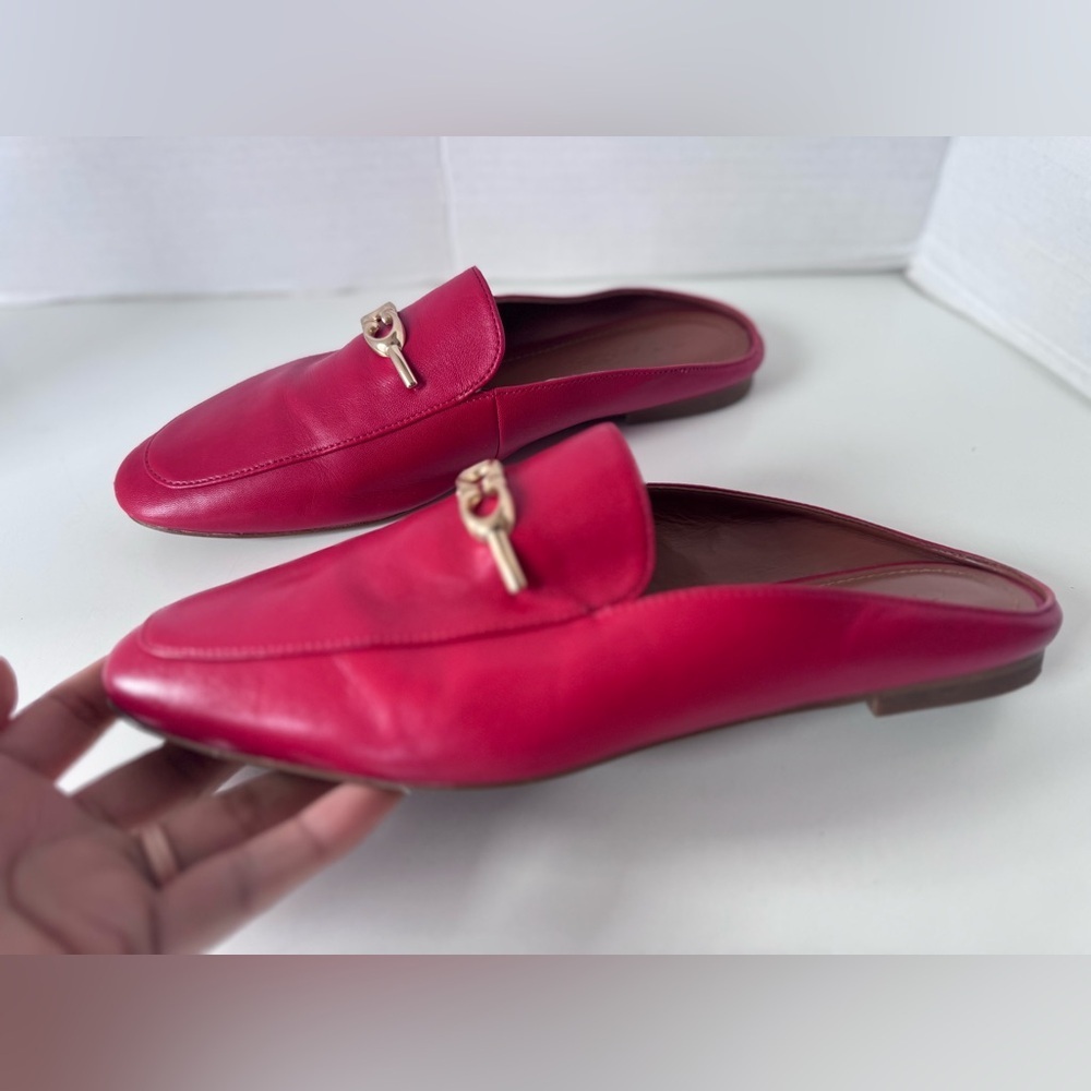 COACH Red Sienna Leather Slip On Slides Flat shoes size 7.5 - Picture 2 of 9